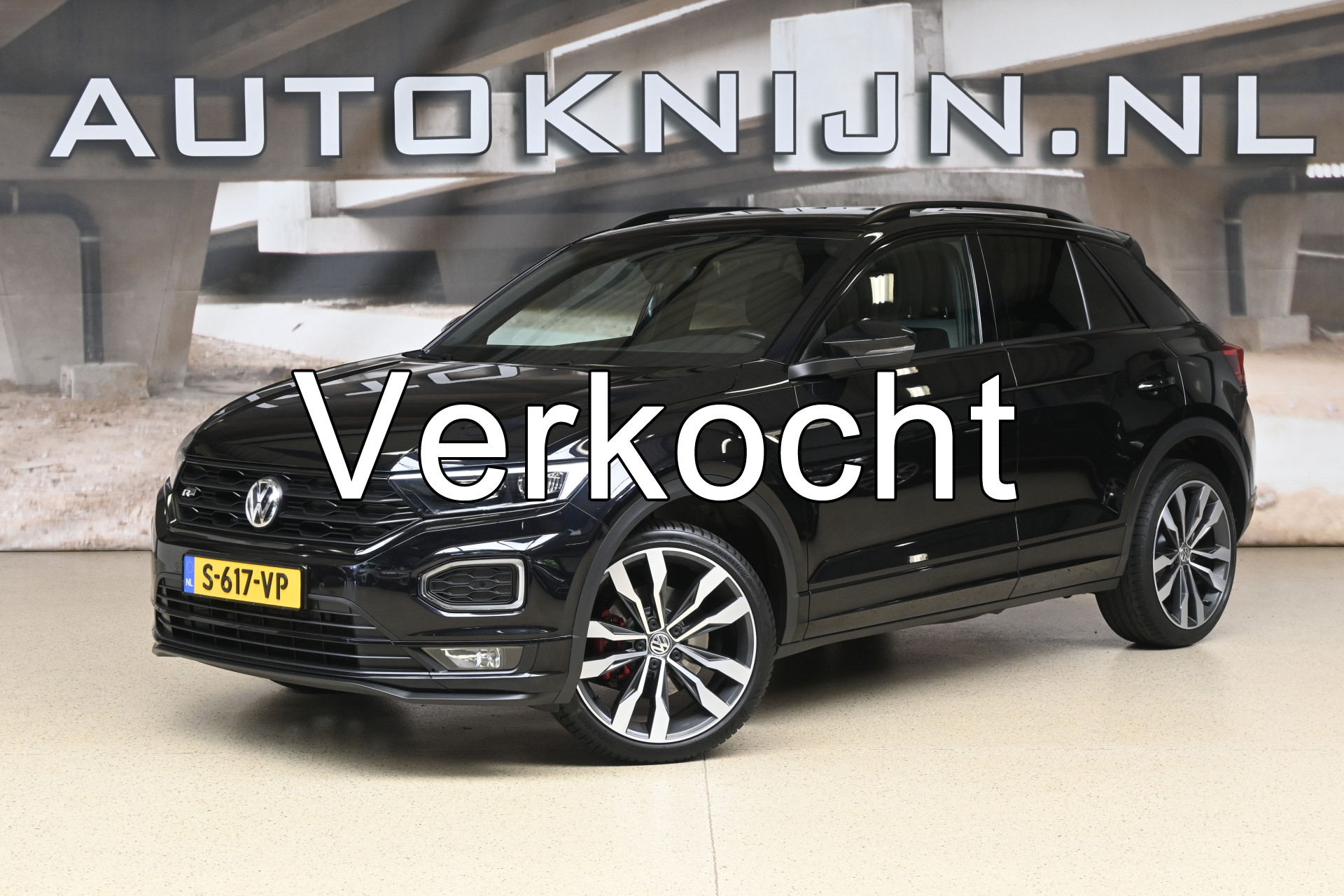 56696974-0.jpg